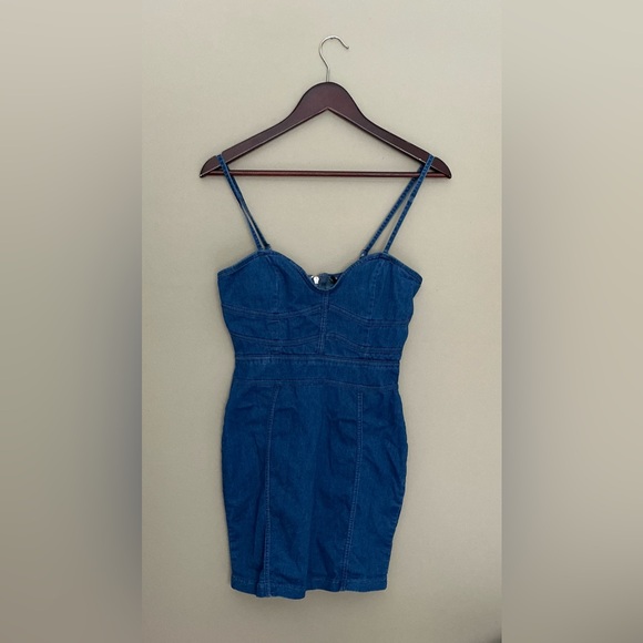 white dress midi Lala Pay With:$20.00 (Silkroll Fee: $0.50) Strapless Empire Chiffon Dresses type:Pencils